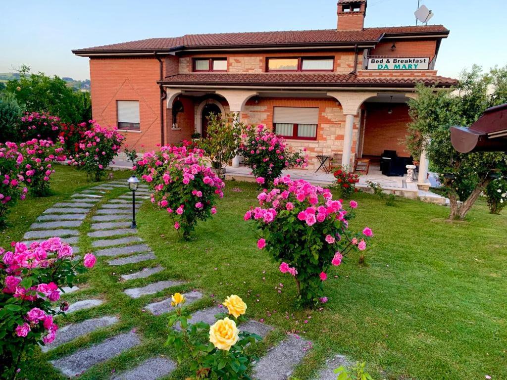 B&B Da Mary Матриче Экстерьер фото